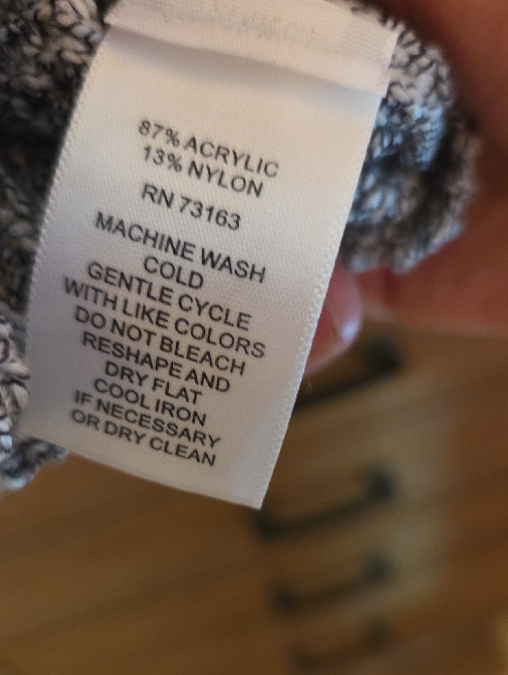 Cable & Gauge Black & White Marled Short Sleeve Sweater - Picture 6 of 6